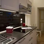 Leoncino 36 Apartments in Rome