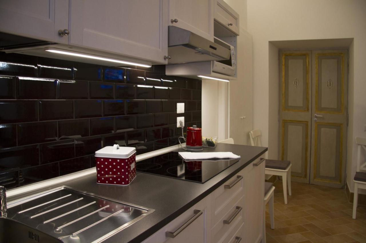 Leoncino 36 In Appartamento